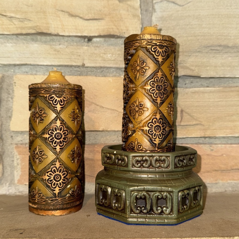 Vintage 60-70's Radiant Originals Sculpture Set of 2 Yellow Candles Green Stand